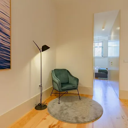 Spacious With Patio At Historic Center Apartament