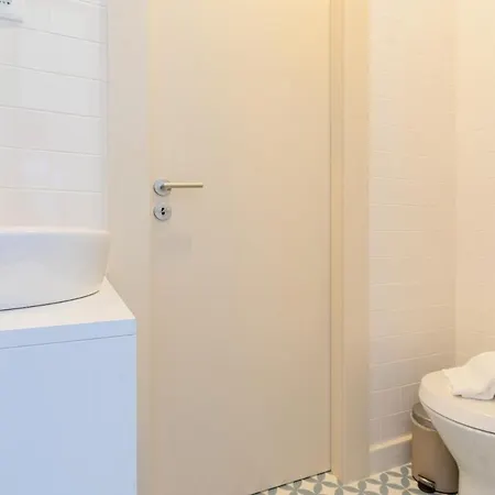 Spacious With Patio At Historic Center Apartament