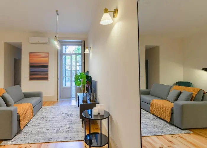 Apartman Spacious With Patio At Historic Center Porto