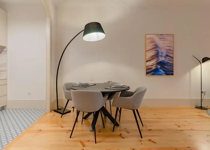 Spacious With Patio At Historic Center Apartman Porto