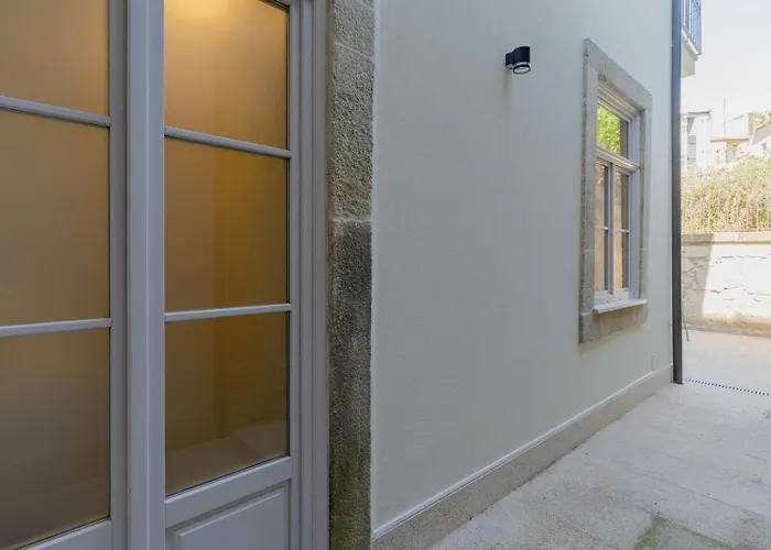 Apartman Spacious With Patio At Historic Center Porto