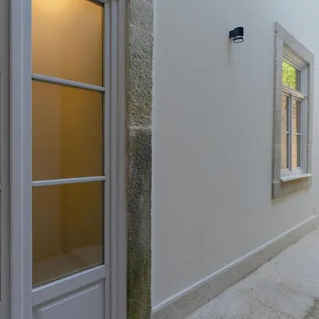 아파트 Spacious With Patio At Historic Center 포르투