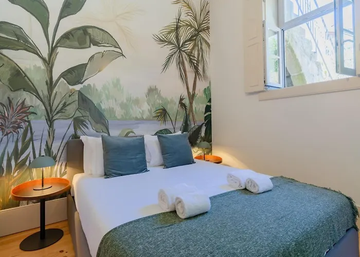 Lejlighed Spacious With Patio At Historic Center *